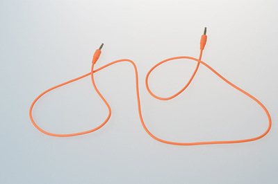 探索高品质音频传输 1米长彩色3.5mm AUX车载音频线深度解析